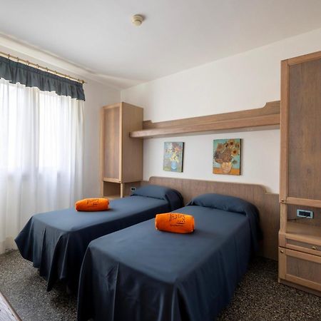 Hotel Thalas Club Торе дел'Орсо Екстериор снимка