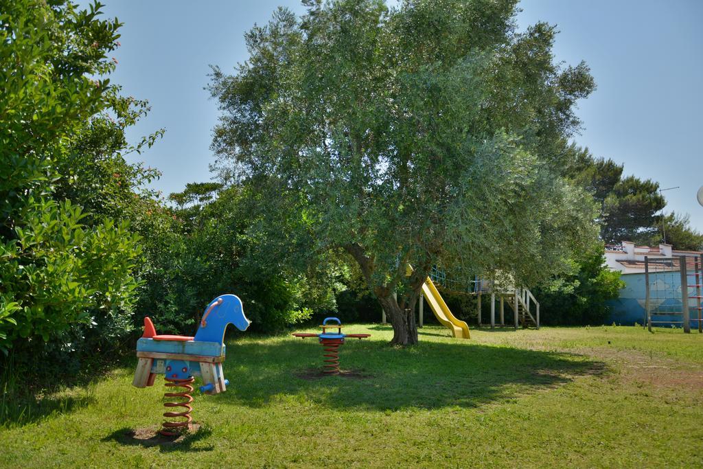 Hotel Thalas Club Торе дел'Орсо Екстериор снимка